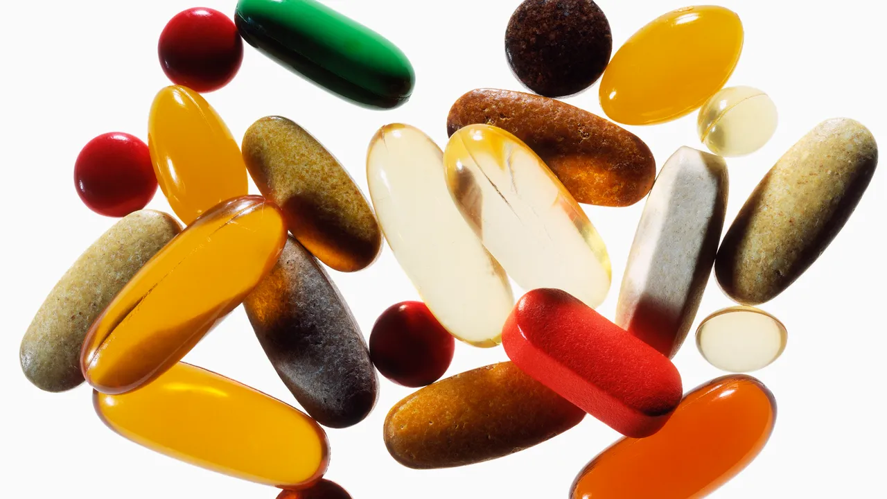 Collagen vs Biotin for Hair Growth: What Dermatologists Say Actually Helps