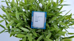 Intel Core Ultra 7 270K Plus Review: A New Sweet Spot in the High-End CPU Stack
