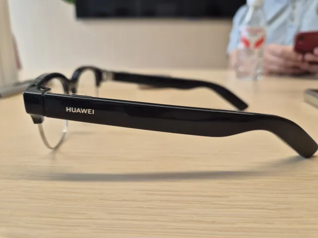 I Tested Huawei's AI Glasses—Here’s What They Can Actually Do