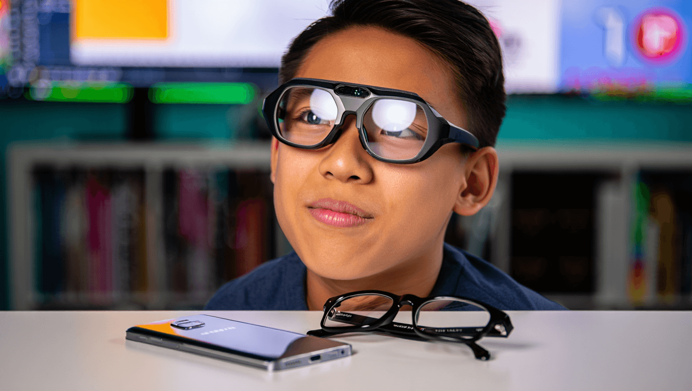 Audio-First Android XR Glasses Put Fashion Brands in Front, Displays in the Background