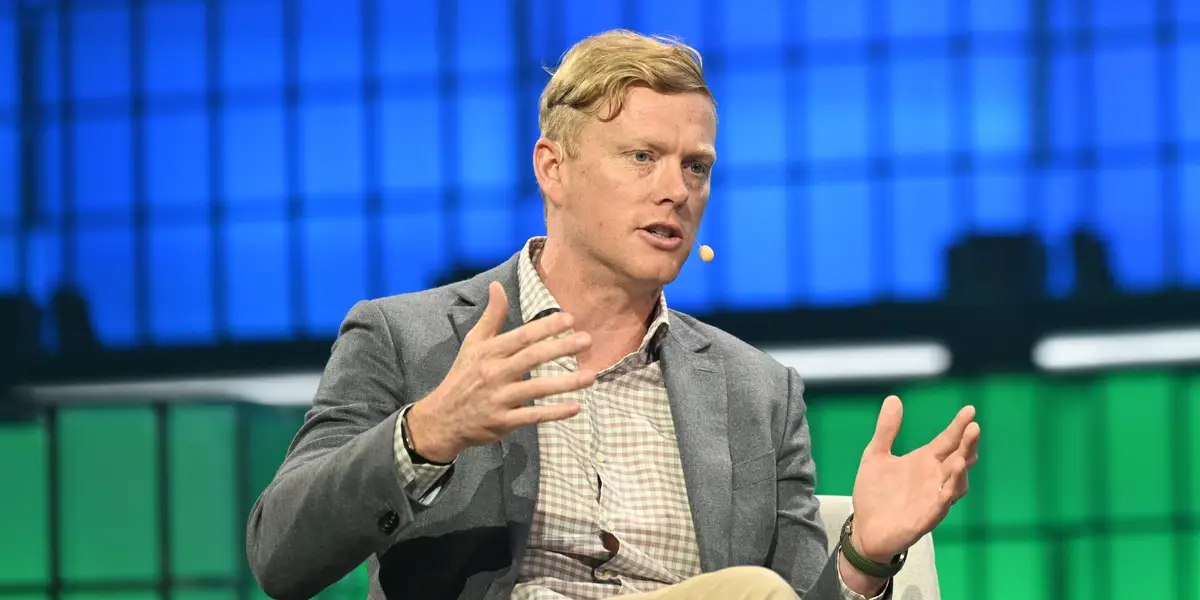 Why Major Companies Are Quietly Shutting Down Their AI Projects