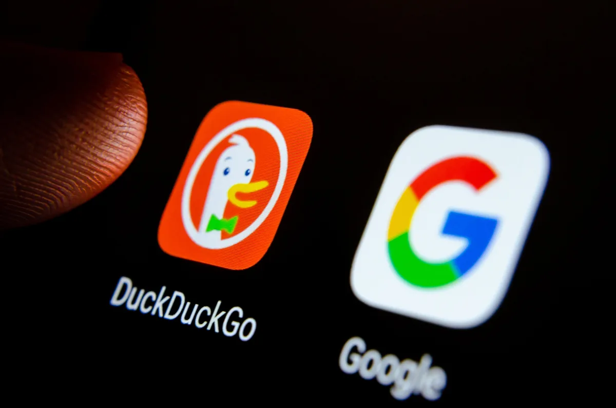 DuckDuckGo Installs Surge 30% as Users Flee Google’s Mandatory AI Search
