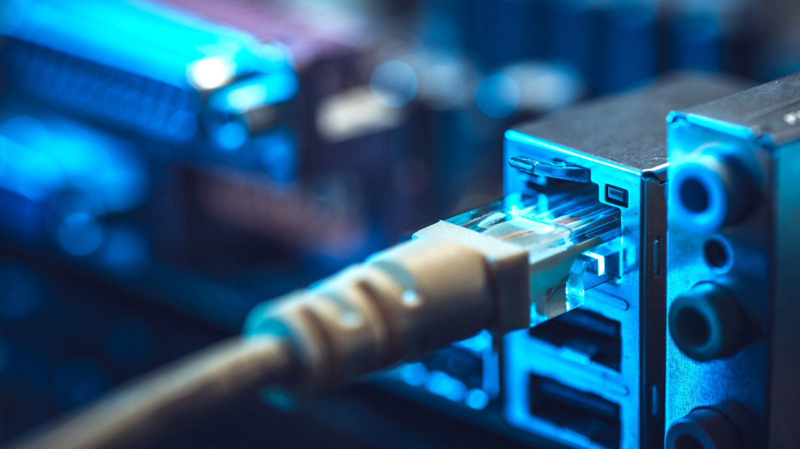 Powerline Ethernet Adapters: When They Work and When They Don’t