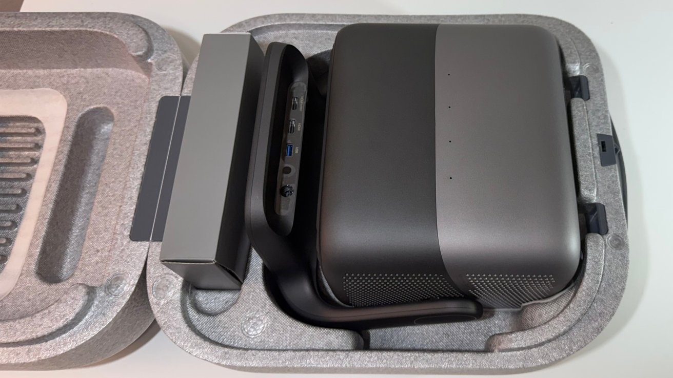 High-End 4K Laser Projectors: Stunning Picture, Clumsy Software