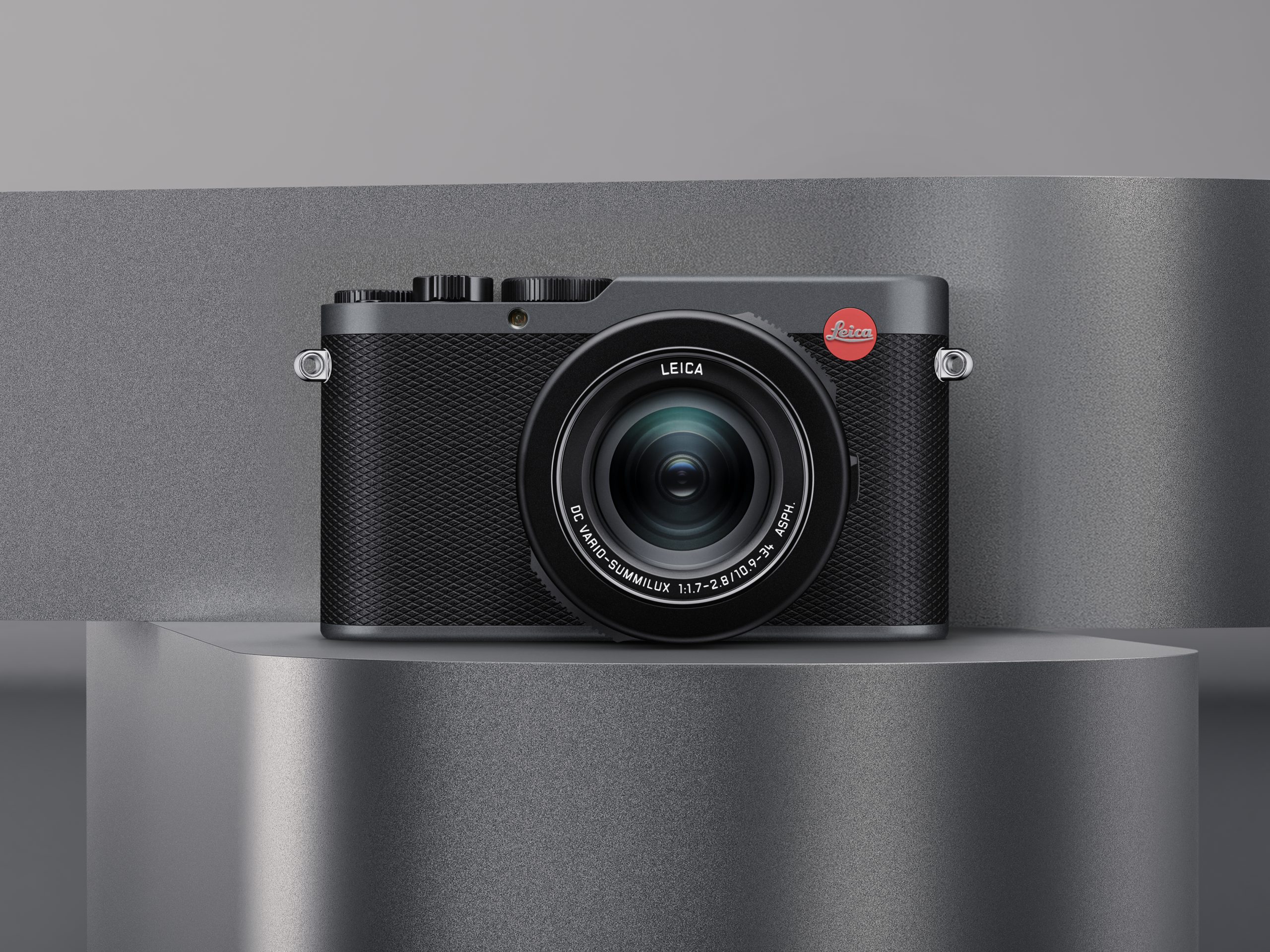 Leica’s Metal Gray Finish Redefines Luxury Camera Aesthetics