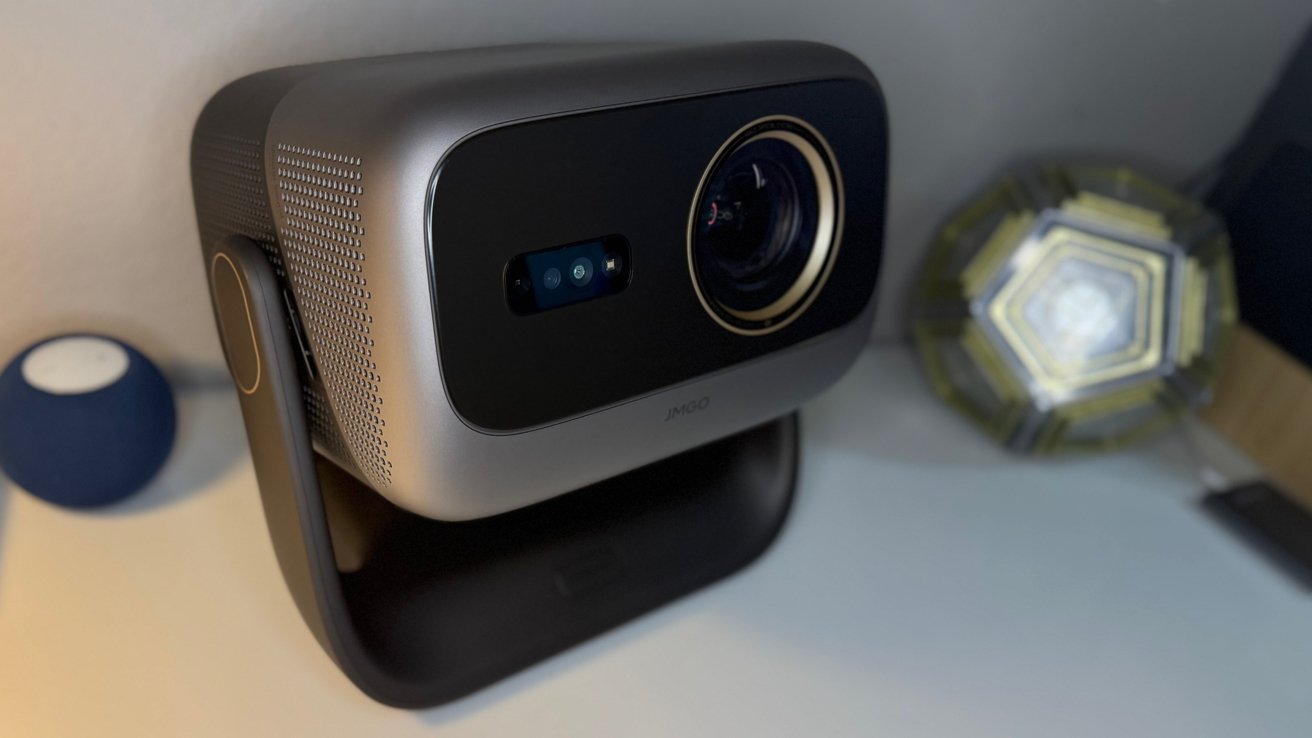 High-End 4K Laser Projectors: Stunning Picture, Clumsy Software