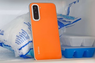 Infinix Hot 70’s Color-Changing Back Puts Design in the Budget Spotlight
