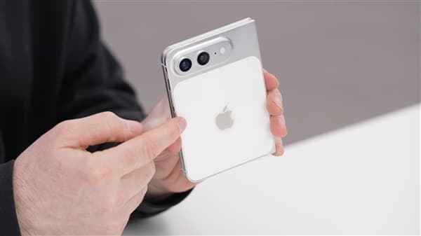 Apple’s Foldable iPhone Design Revealed Through Third-Party Cases