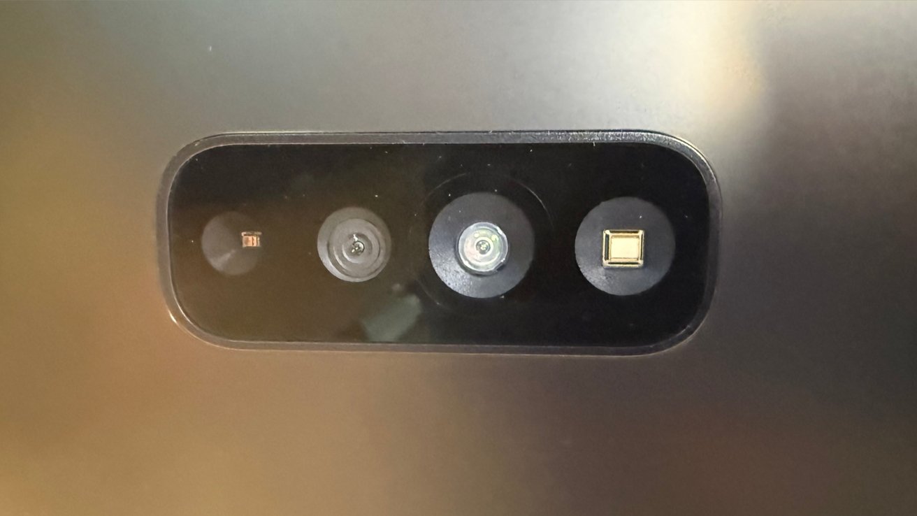 High-End 4K Laser Projectors: Stunning Picture, Clumsy Software