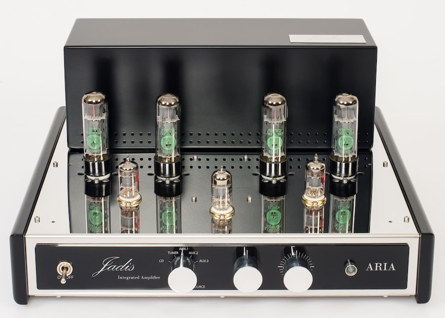 Tube Amplifiers Go Mainstream: Jadis, Arcam and MOON Compared