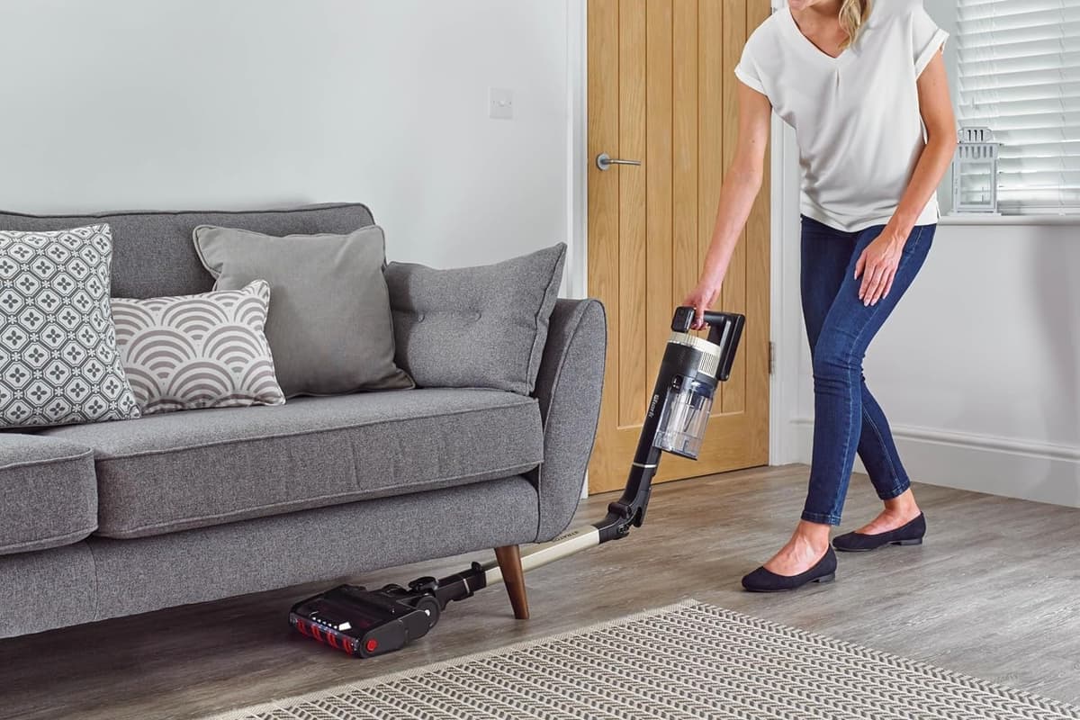 Three Home Appliance Deals Compared: Pet Vacuum, Tumble Dryer and Coffee Machine