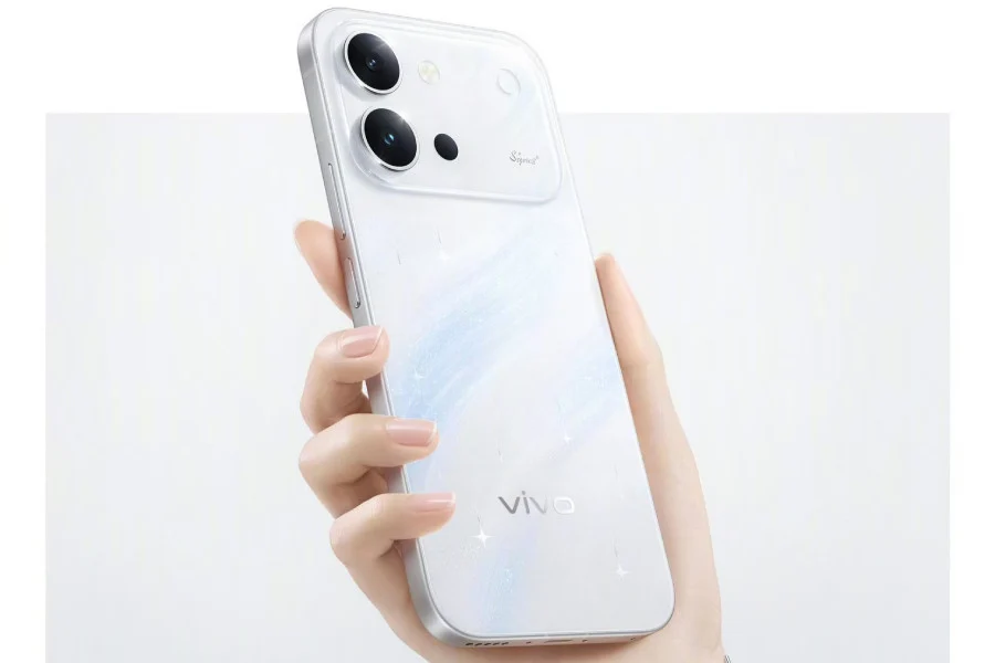 Vivo S60 Series Pushes 144Hz Screens and 50MP Selfies Into the Mid-Range