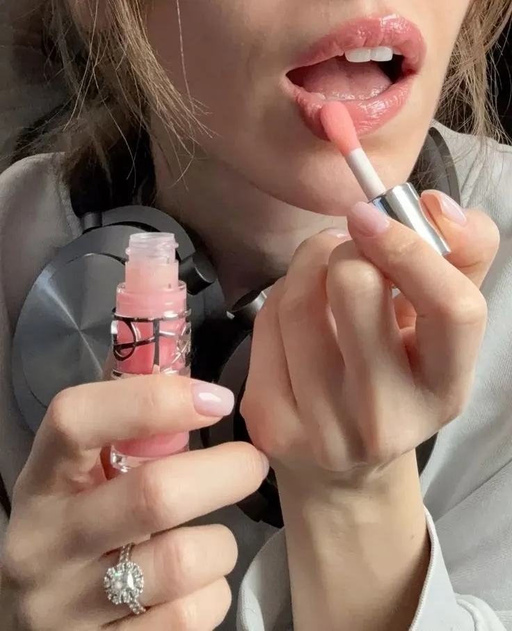 Why Lip SPF Is Non‑Negotiable: Protecting and Treating Sunburned Lips