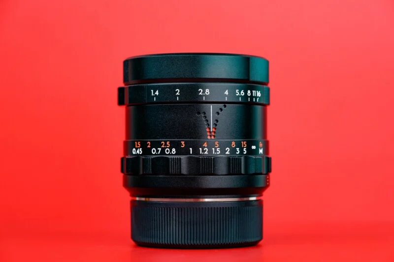 Thypoch Voyager vs Simera: Pro-Grade Optics on a Budget