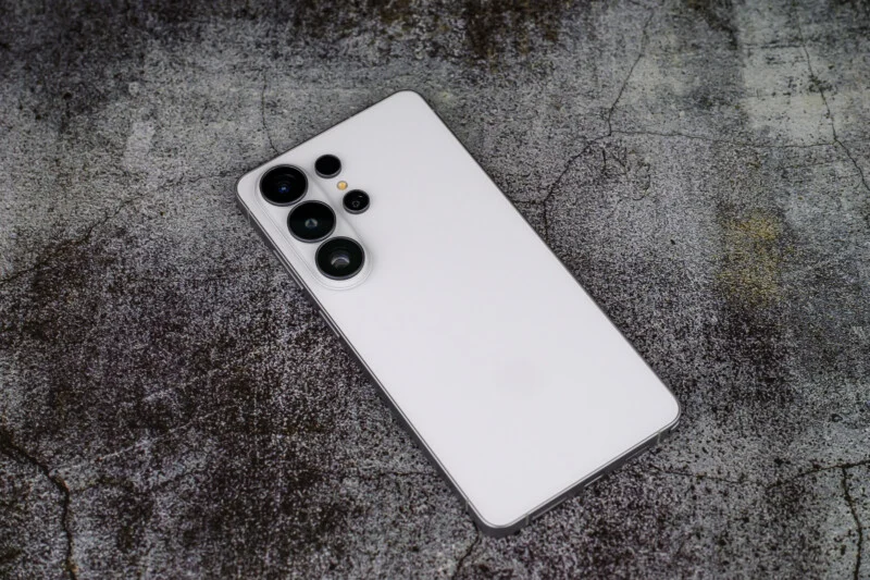 Why Rivals Use Better Samsung Image Sensors Than Galaxy Flagships