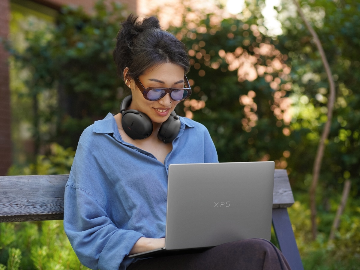 Dell XPS 13 vs MacBook Neo: Which $599 Laptop Wins on Performance and Design
