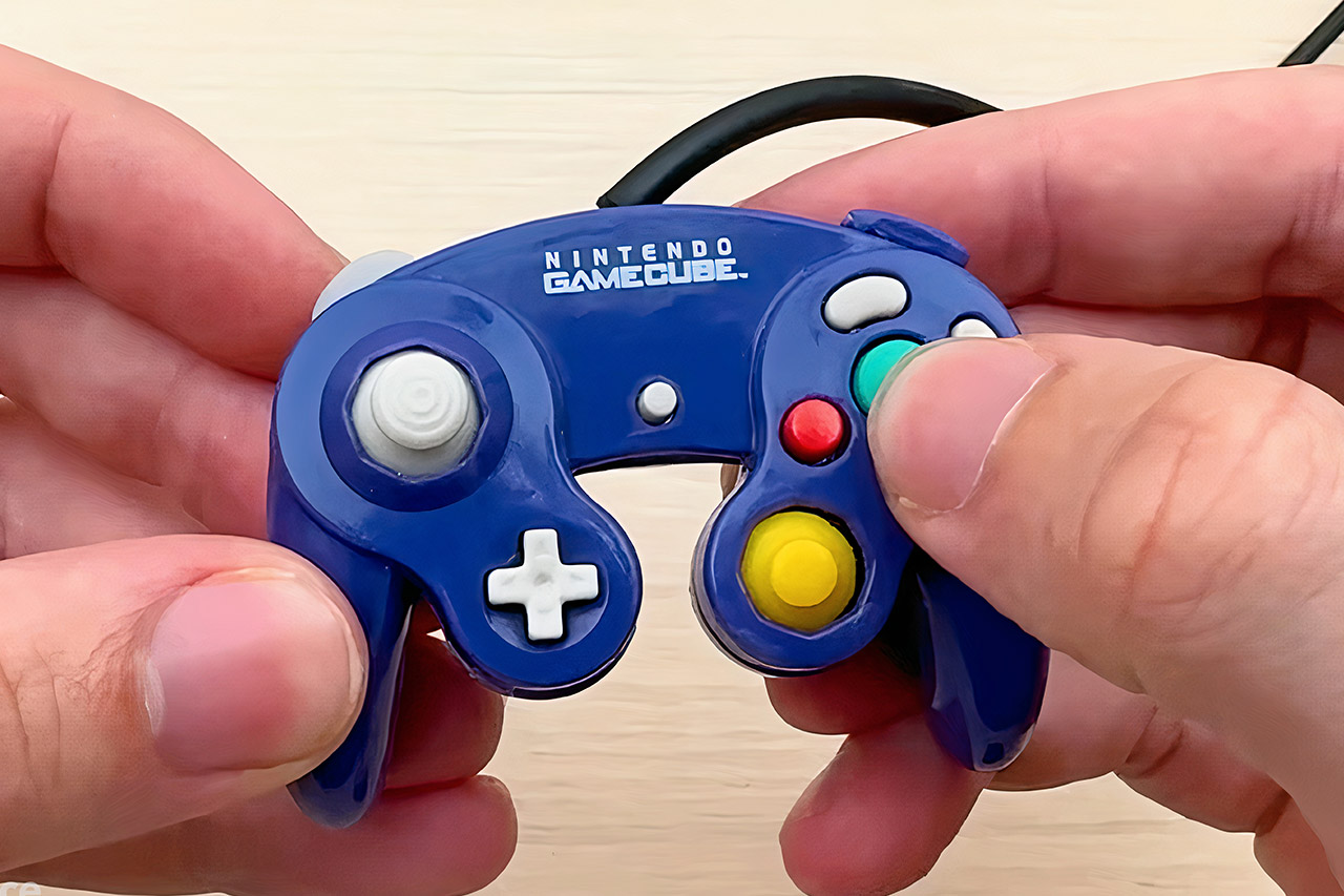 How a Maker Turned a GameCube Keychain into a Working RP2040 Controller