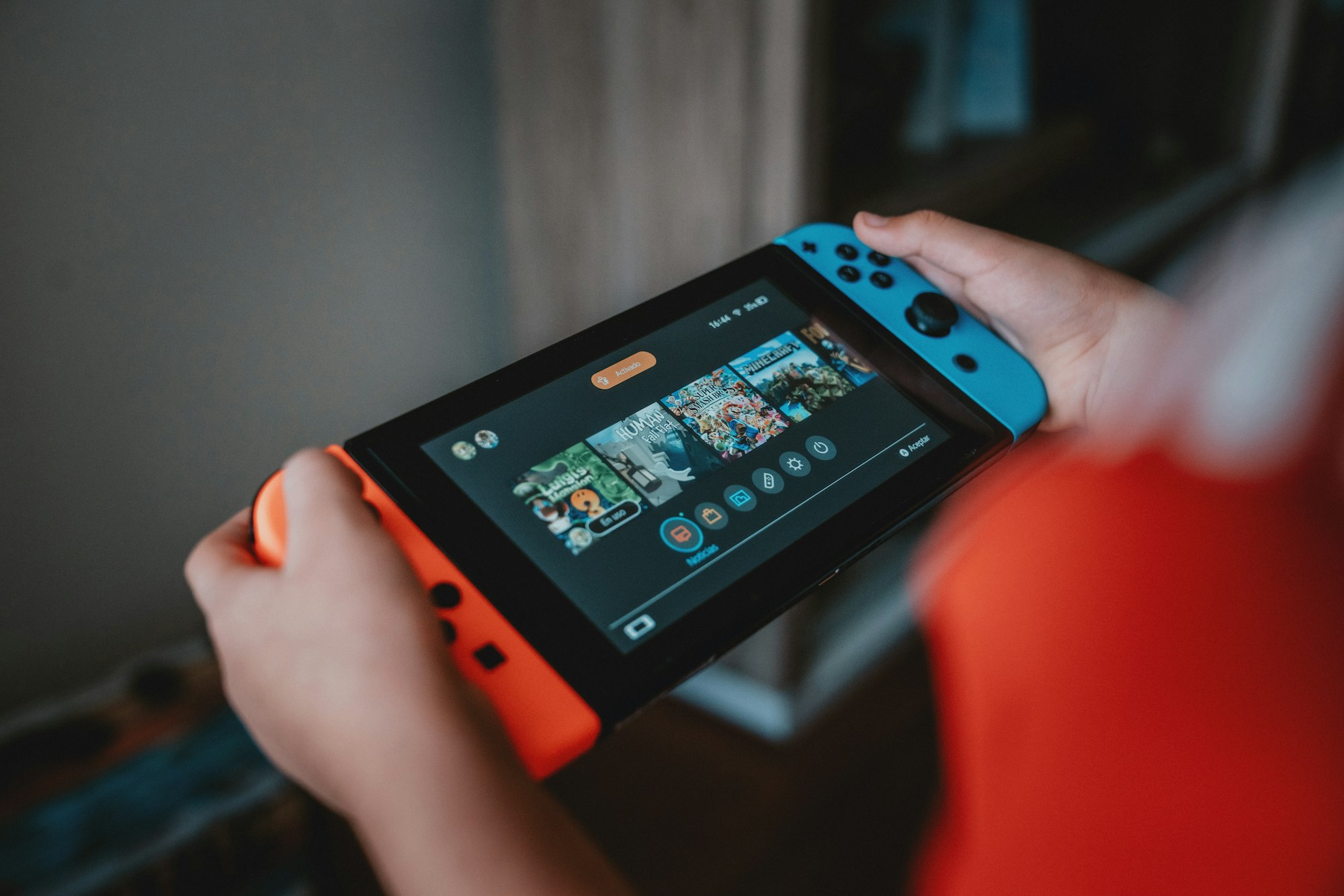 Nintendo Music Breaks Free: Web, CarPlay, and Android Auto Arrive
