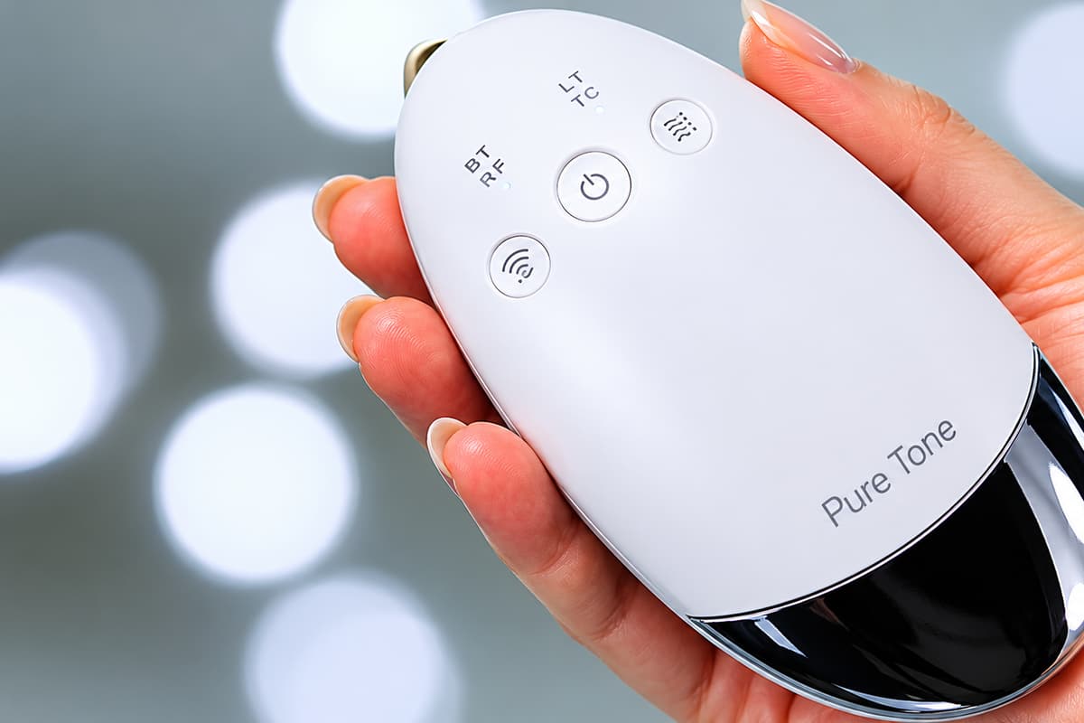 LED Face Masks and Light Therapy Devices: What Really Works