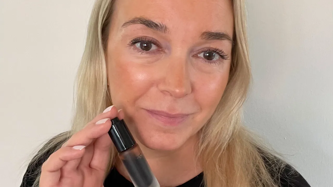 Summer Beauty Must-Haves: Smudge-Proof Makeup and Refreshing Skincare for Hot Weather