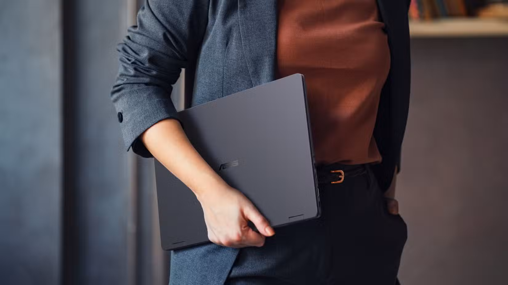ASUS Zenbook 14 Snapdragon X1 at $799 Pushes Premium Ultrabooks Downmarket