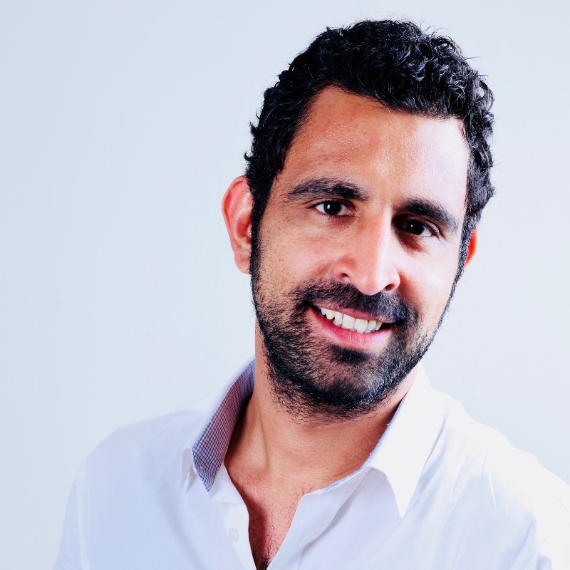 AdLift’s Tesseract Uses Claude AI to Track Brand Mentions in Real Time
