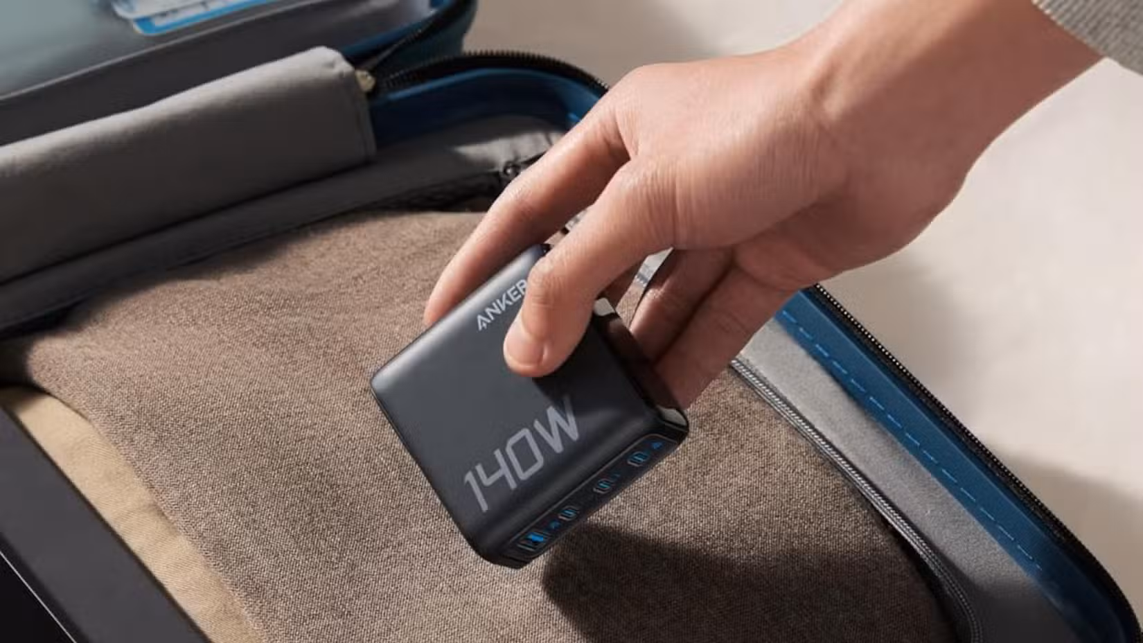Anker’s Smart Charging Stand Turns Your Desk Into a Power Hub