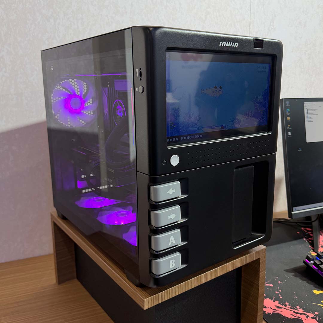 PC Cases Get Smart: Displays and Games Redefine Chassis Design