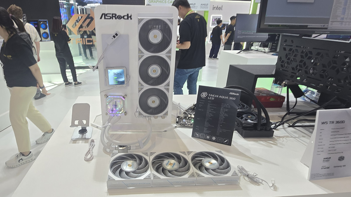 Thermaltake and ASRock Turn AIO Coolers into Information Displays