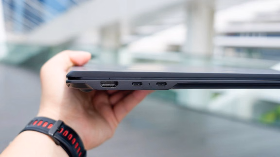 18-Inch Laptops Are Finally Practical for Everyday Users