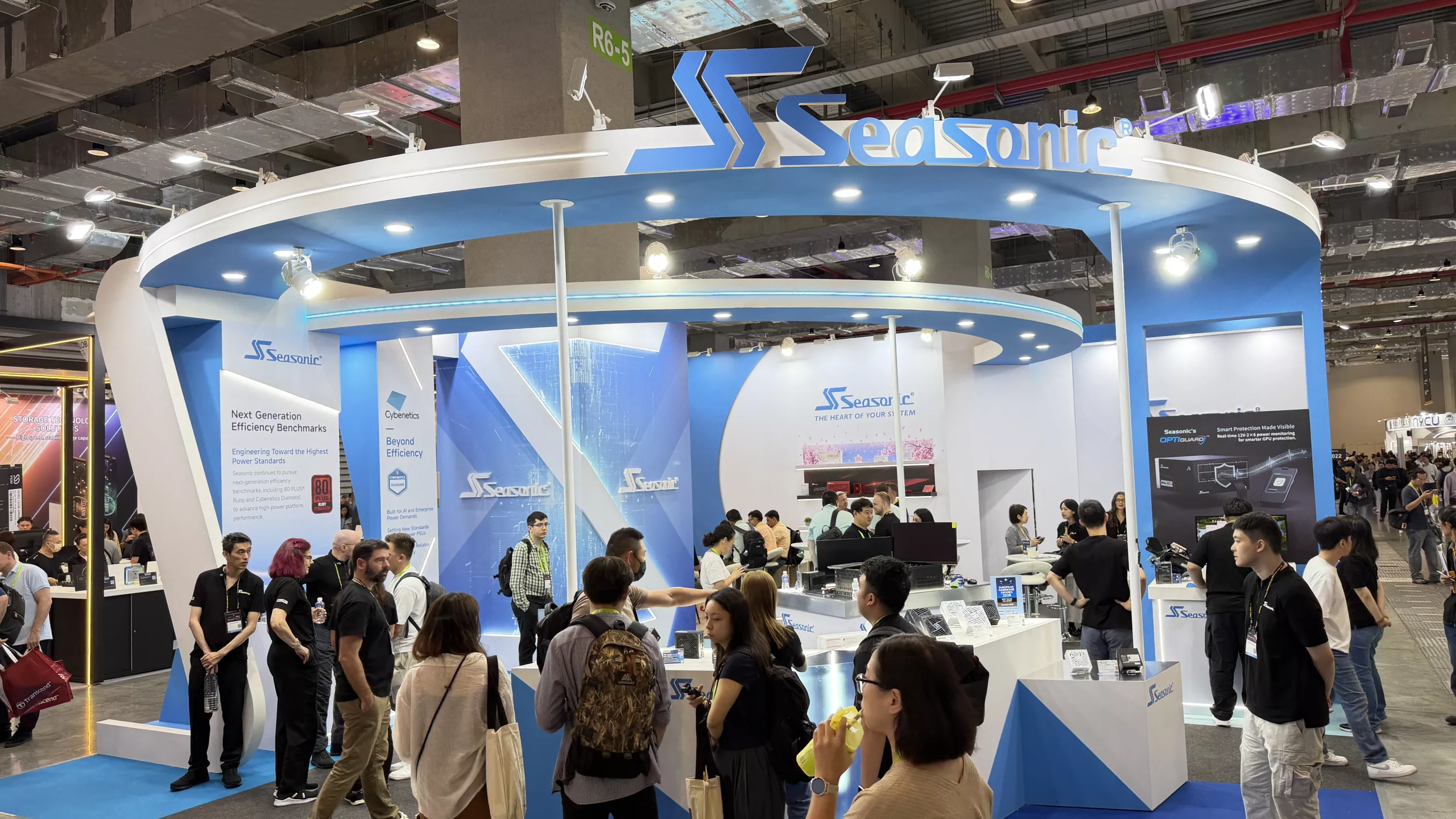 Power Supply Innovation Steals the Show at Computex: Thermaltake, ASRock, and Seasonic Push PSU Boundaries