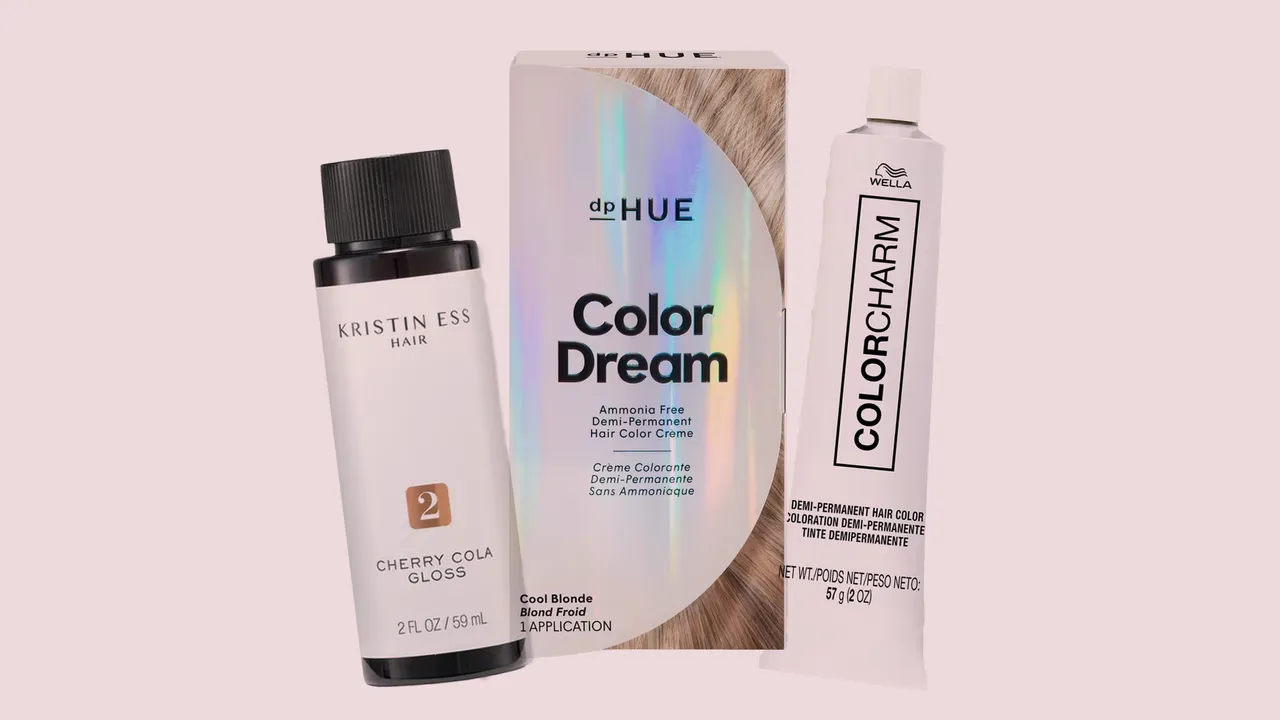 Blend, Enhance, or Embrace: A Complete Guide to Coloring Gray Hair at Home