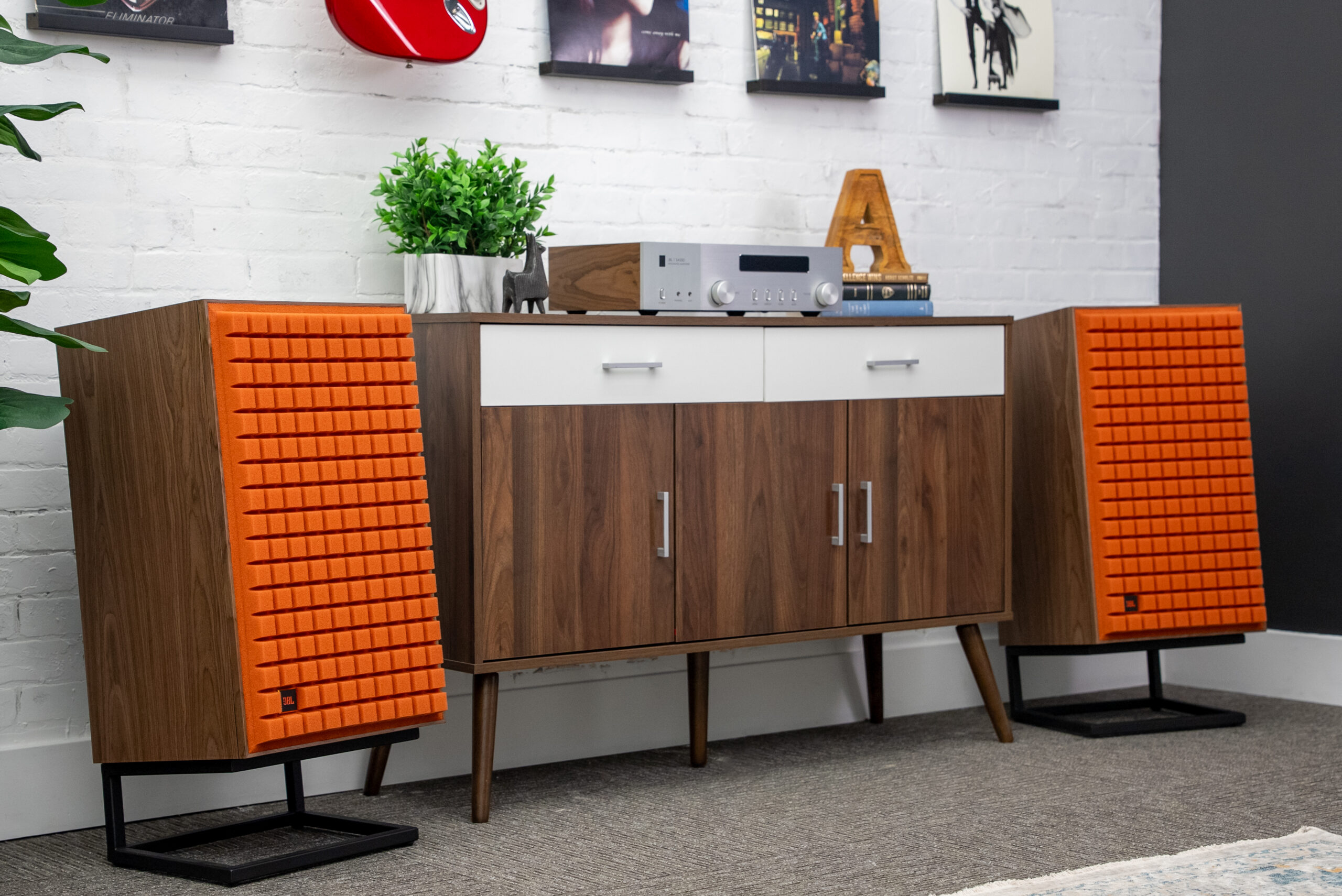 High-End 2-Channel Audio Is Making a Comeback