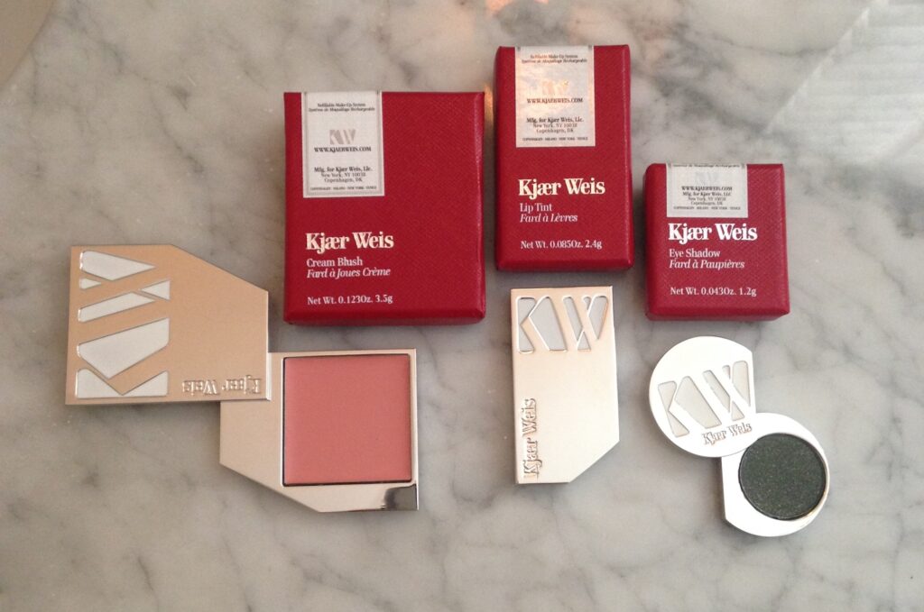 How to Switch to Plastic-Free Beauty Without Sacrificing Performance