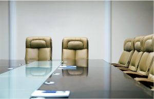 Why Virtual Whiteboards Are Essential for Distributed Team Brainstorming
