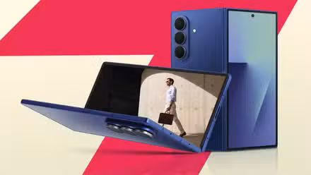 Samsung’s Foldable Phone Problem: What Users Want Fixed Next