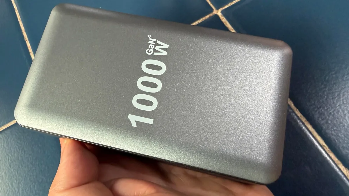 Why That Cheap ‘1,000W’ Portable Charger Failed in Minutes