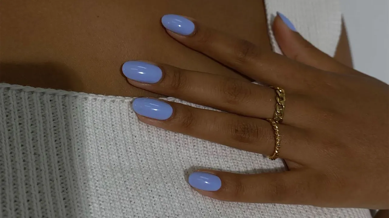 Baby Blue Nails Are the Cool-Girl Summer Color That Works With Every Outfit