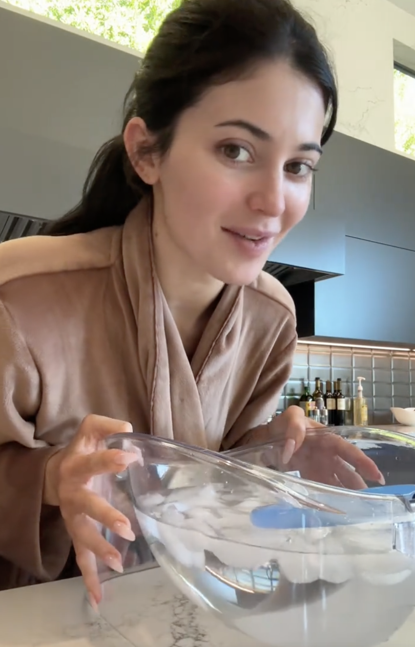 Dermatologists Explain What Ice Water Facials Do—and Don’t
