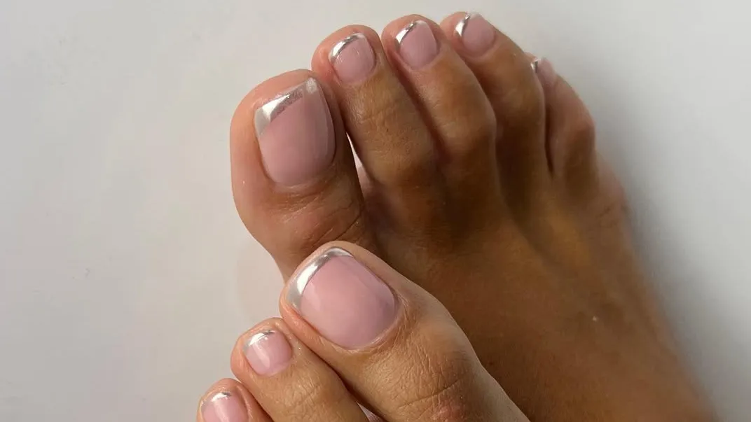 The French Pedicure Is Back With a Glamorous Makeover