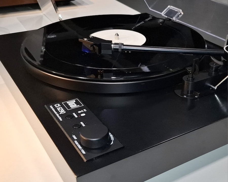 Bluetooth Turntables Finally Deliver on Wireless Vinyl