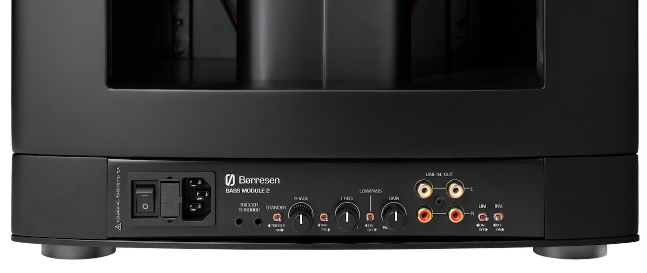 Subwoofers Go Invisible: Compact and Wall-Integrated Bass for Premium Rooms