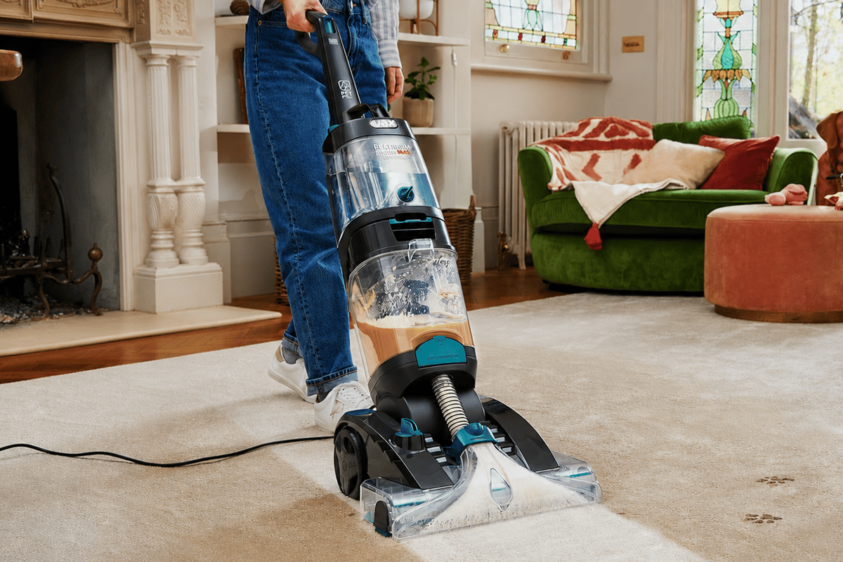 Best Budget Carpet Cleaners for Pet Owners: Shark vs Bissell
