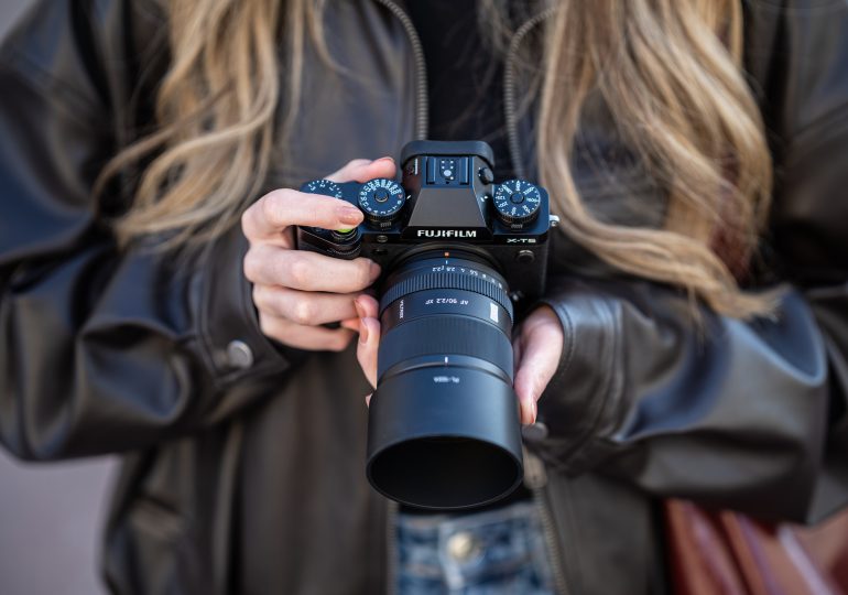 Viltrox’s 75mm and 90mm EVO Lenses Put Pro Portraits Within Reach