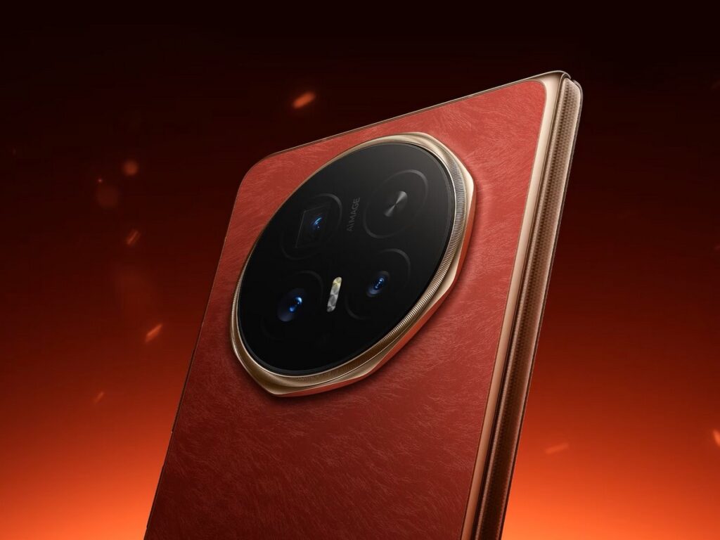 Honor Magic V6 Goes Global With Record Battery and Apple Link