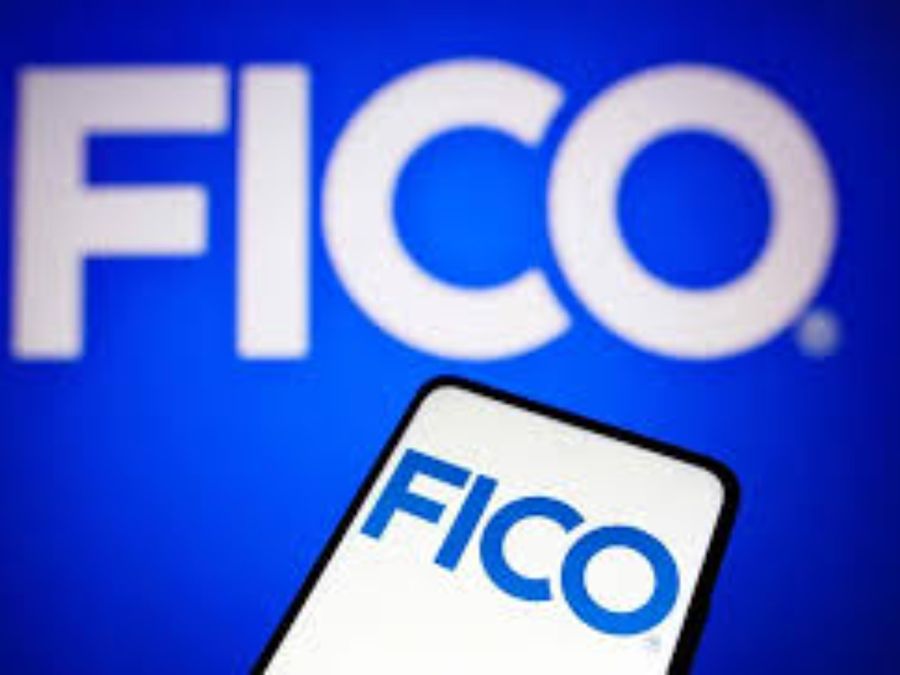 How Financial Services Platforms Are Consolidating Around AI Decision Engines