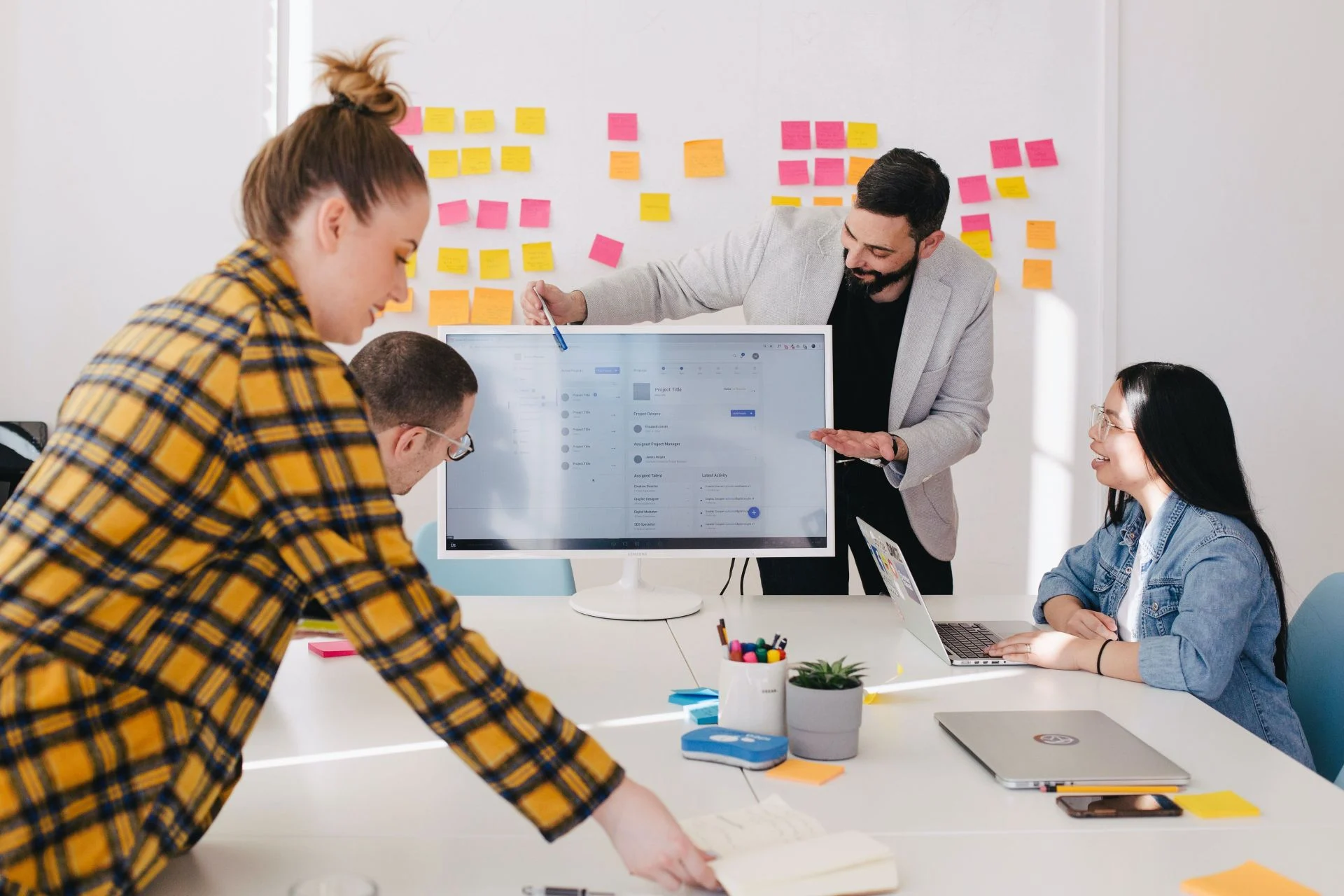 How Video Demo Automation Is Cutting B2B Sales Cycles in Half