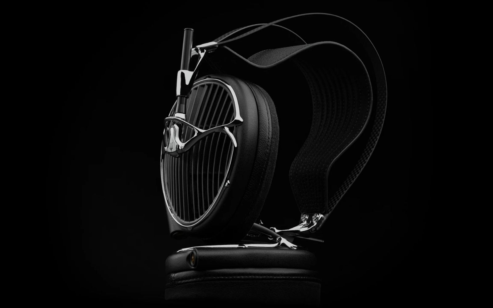 Meze ARTA Turns Premium Headphones into Functional Art