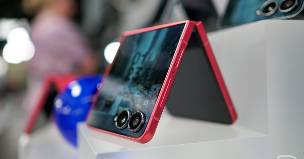 Galaxy Z Flip 8 FCC Approval Signals Imminent Foldable Launch
