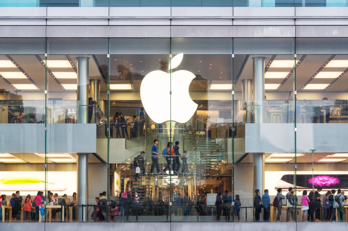 Liquid Glass in iOS 27: Guide to Transparency, Sliders and Readability